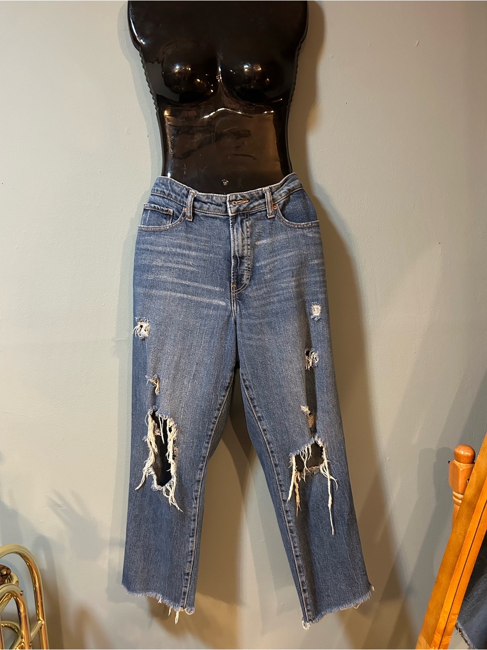 Old Navy High-Rise Classic Distressed Women's Blue Jeans